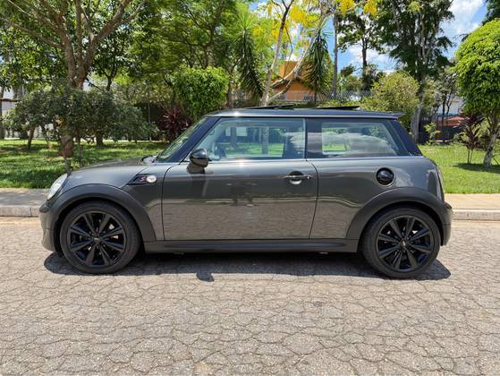 MINI COOPER 1.6 S 16V TURBO GASOLINA 2P AUTOMÁTICO